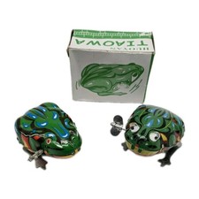 2 Stück Springfrösche altes