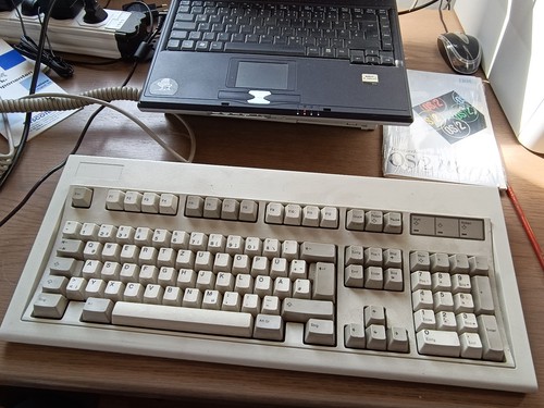 Ibm keyboard modell 102 - keyboard,