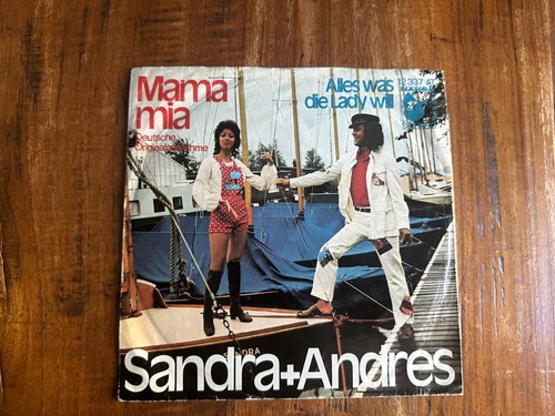 Sandra andres mama - &,
