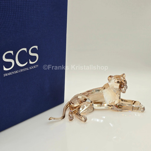 Swarovski scs löwenmutter - swarovski,