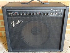 FENDER CHAMP 25 SE PR 201  TUBE AMPLIFIER 