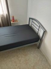 2 metall-Einzelbetten+