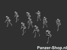 10x NVA Figuren, Trainierende Soldaten, DDR, Spur H0, 1:87, Unbemalt, Minitanks