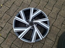 1X Original VW Golf VIII CD Aluminiumfelge 18 Zoll Bergamo 5H0601025AE Ab 2020