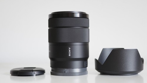 Sony 135mm 5 6 oss - f3.5-5.6,