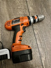 BLACK DECKER 12V,1. 7Ah