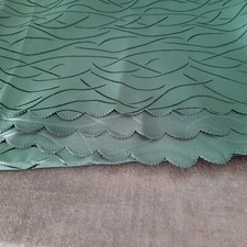 ovale Tischdecke ca. 160x220 cm