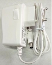 UMEC 12V 1A Netzteil für