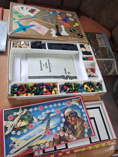 ältere große spielesammlung - große,