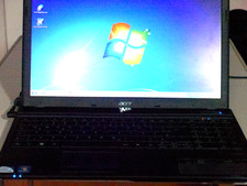 ACER Travelmate 5742Z, 15,6" Windows 7 HP 500GB HD 4 GB RAM DVD-RW, OKT sehr gut