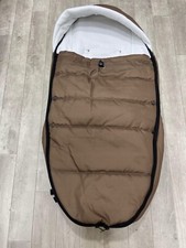 Nagelneuer Winterfußsack