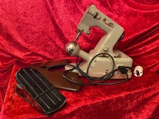 antike Nähmaschine Susemihl SUMA Repassiermaschine Stopfmaschine