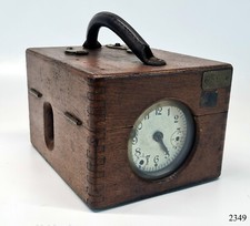 Antike Taubenuhr Benzing Brevete in Eichenholzgehäuse 1920j.