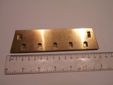 Ordensblech Große Ordensschnalle Messing für 5 Orden schräge Kante geprägt neu