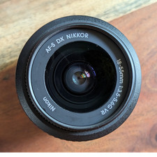 Nikon AF-S DX NIKKOR 18-55mm
