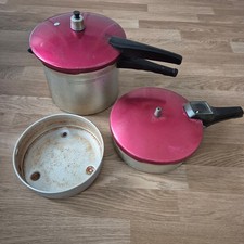 DDR Schnellkochtöpfe aus