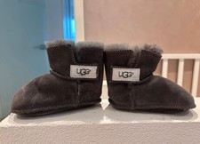 UGG Babyboots Gr. 20.5 grau