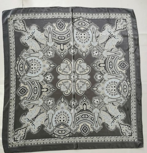 Seidentuch vtg silk - c&a,