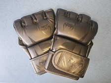 MMA Handschuh Venum (Preis VB)