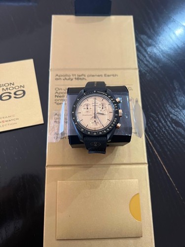 Omega swatch moonswatch - omega,