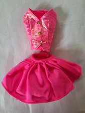 Vintage Barbie Cut and Style Outfit Top und Rock 1994 wie abgebildet 