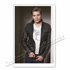 Dominic Sherwood alias Jace Wayland aus Shadowhunters  +++ Autogrammfoto ²