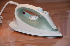 Lervia Dampfbügeleisen