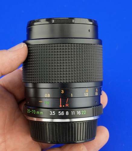 Yashica 35 70mm - 3,5-4,5/35-70mm, mc