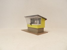 Vollmer H0 5735 Blockstelle " Süd " mit Personal 9 x 5 x 5,2 cm