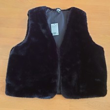 Neue Weste aus schwarzem