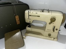 Bernina 730 Record Nähmaschine - funktionstüchtig - ohne Zubehör