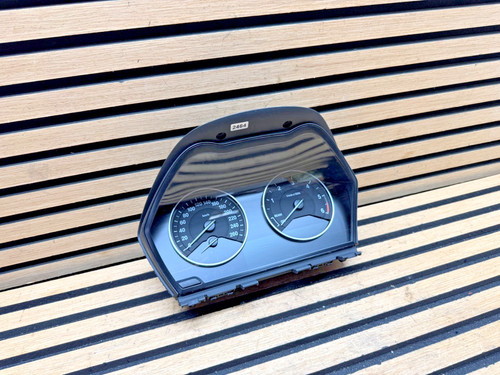 Bmw f30 f31 - f30, tacho