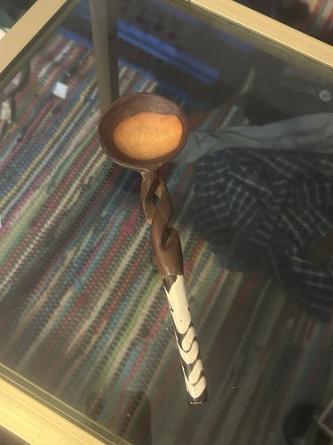 Handgeschnitzter afrikanischer