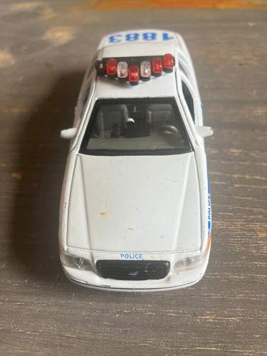 Ford 1999 crown - crown, nypd