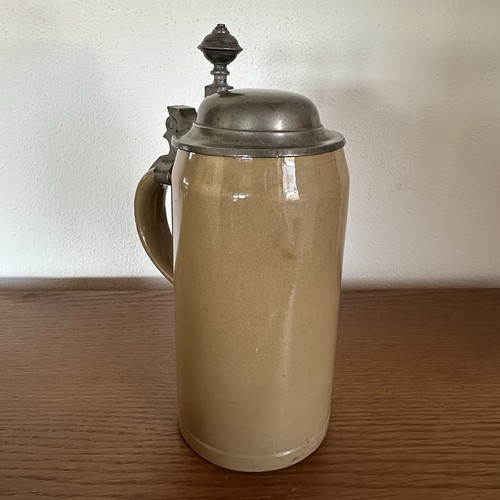 Antiker bierkrug mit - antiker,