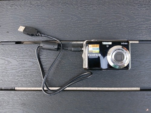 Fujifilm finepix av220 - fujifilm,