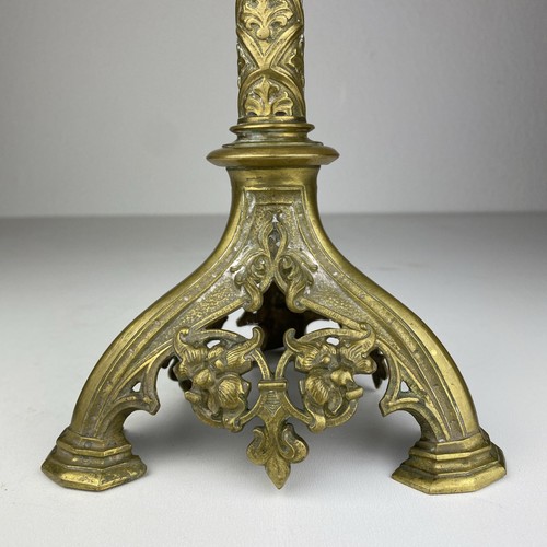 Neogotik bronze kerzenleuchter - neogotik,