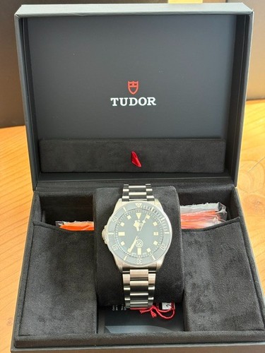 Tudor uhr limited - uhr, series