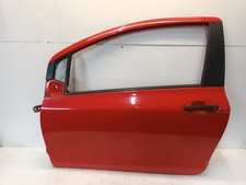 Toyota Yaris/Vitz  Tür vorne