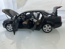 1:18 Minichamps AUDI A4 B7