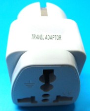 Reise Adapter UK / GB auf EU Universal Schuko Stecker