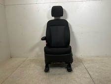 Sitz links vorne HYUNDAI Staria Bus (US4) 2.2 CRDi  130 kW  177 PS (01.2021-> ) 