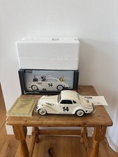 Schuco 1/18 BMW 327 Coupe