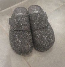 finn comfort hausschuhe aus