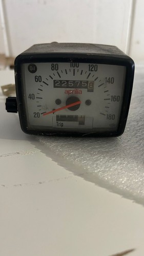 Aprilia 125 tacho cockpit - tacho,