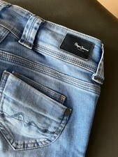 Girls, Pepe Jeans, Midonna