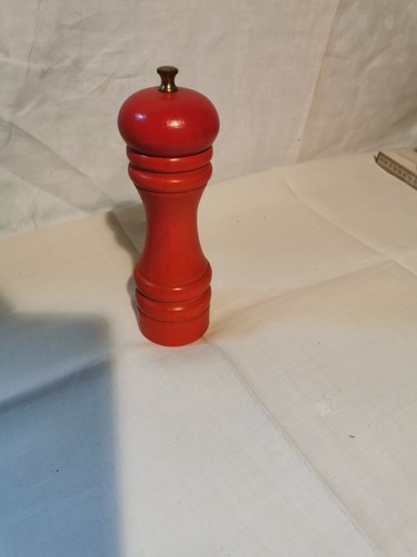 Pfeffermühle18cm rot - pfeffermühle18cm, in