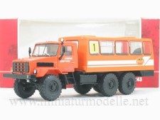 1:43 URAL 4322 Koffer