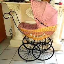 Guter Zustand !!  Nostalgischer Puppenwagen Modell "Lord", Handarbeit!