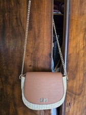 Handtasche Klein Bast Braun mit Kette und Schultergurt